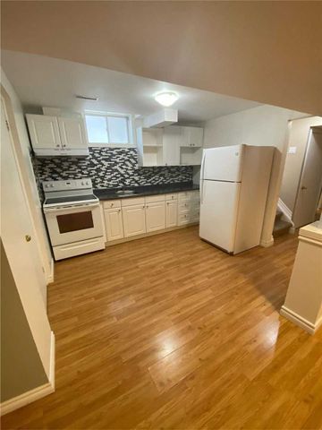 For Lease - 34 Violet Street Unit# Lower, Barrie, Ontario - Photo 2