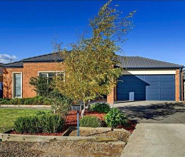Fantastic Family Home! - Photo 1