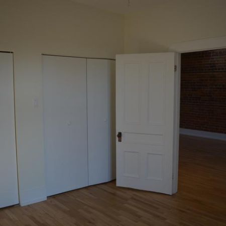 5 1/2 - Montréal (Mile End) - $3 600 /mois - Photo 4