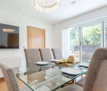 6 bedroom detached house to rent - Photo 6