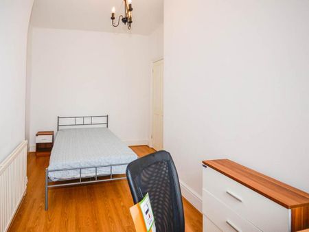 4 bedroom house share to rent - Photo 2