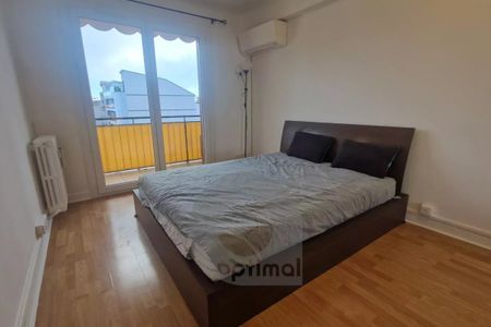 Location 3 pièces MEUBLÉ – Dernier étage – Vue dégagée - Photo 3