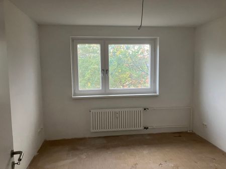 Großes Wohnzimmer und sonnige Loggia – Ihr perfektes Zuhause in Fallersleben - Photo 2