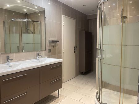 Location appartement 4 pièces, 87.43m², Pau - Photo 5