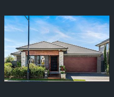 Light-Filled Luxury in the Heart of Elara Estate - Photo 6