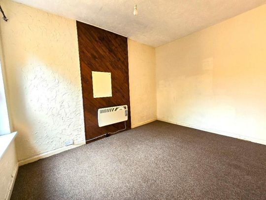 1 Bed Flat For Rent - Photo 1