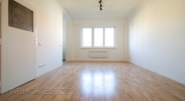 Pronájem bytu 2+kk 60 m² - Photo 1