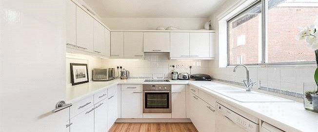 Avenue Road, St John's Wood, London, NW8 6BP - Photo 1