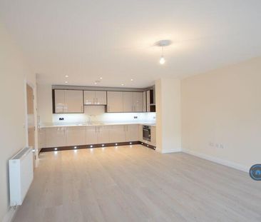 3 bedroom flat to rent - Photo 4