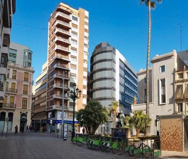 Piso de alquiler en Carrer de L'escultor Viciano, 1, Casco Histórico - Photo 6