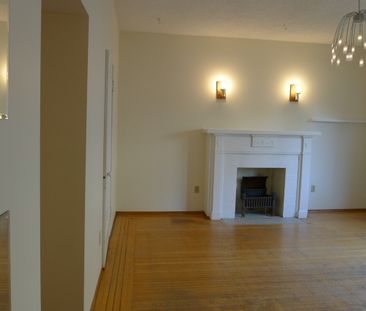 #203 – 2191 West 1st Avenue, Vancouver Bc V6k 1e7 - Photo 1