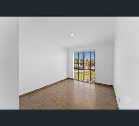 4/147 Canna Drive, Canning Vale, WA 6155 - Photo 3