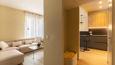 Room in shared apartment in Madrid - Photo 4