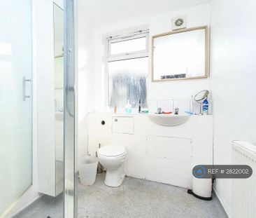 6 bedroom semi-detached house to rent - Photo 6
