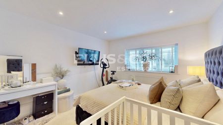 Locarno Road, UB6, Greenford - Photo 5