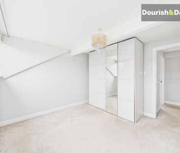 3 bedroom detached house to rent - Photo 2