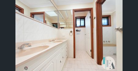 Lovely Home in Lovely Location - Photo 3