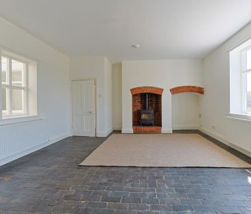 5 bedroom farm house to rent - Photo 5