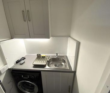 1 bedroom ground floor flat to rent - Photo 5