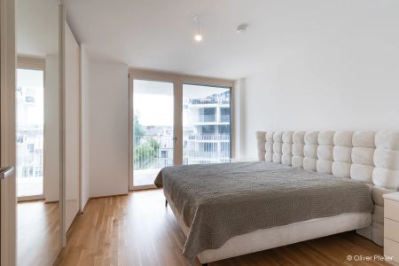 EXQUISITE VOLL MÖBLIERTE 4 ZIMMERWOHNUNG IM HERZEN VON PENZING - - Photo 3