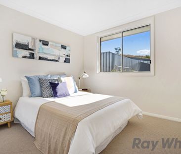 2 Kuraman Close, Macquarie Hills NSW 2285 - House For Rent | Domain - Photo 1