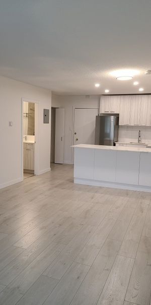 Rosemont Manor - Photo 1