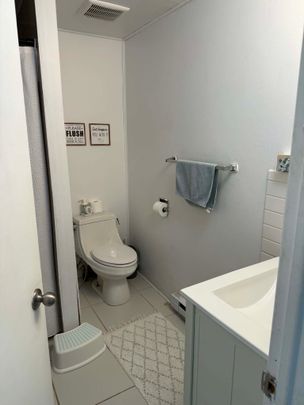 4 ½ Apartment for Rent 2 bedrooms – Ville Saint-Laurent - Photo 1