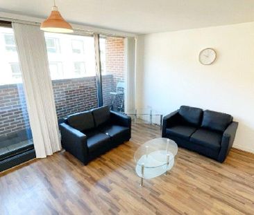 2 bedroom apartment to rent - Photo 2