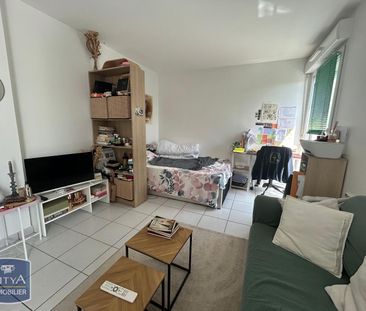 Location Appartement 1 pièce 28m² TOURS 37200 - Photo 2