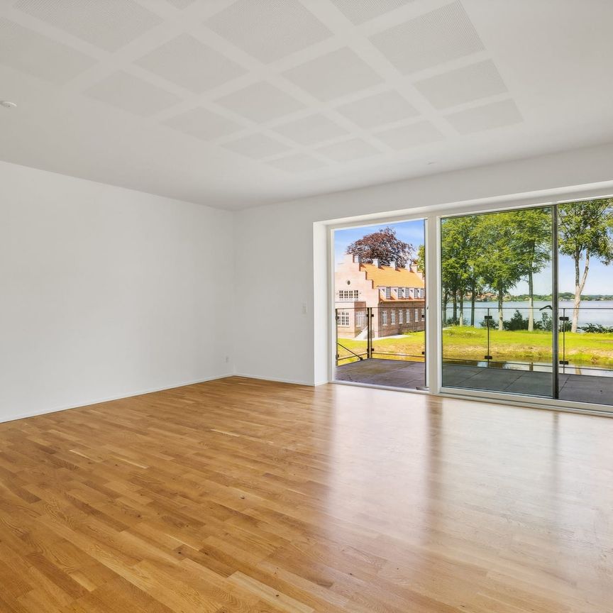 Teglgårdshaven – med udsigt ad libitum - Photo 1