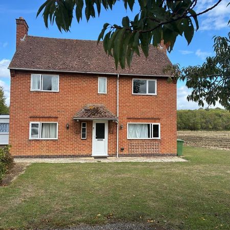 3 bedroom farm house to rent - Photo 3