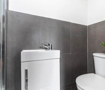 4 bedroom house to rent - Photo 3