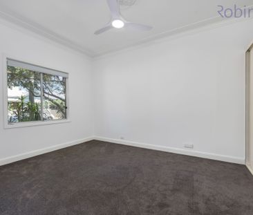 Inviting home in the heart of Maryville - Photo 4