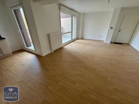 Appartement à louer 3 pièces 67.86m² - Photo 2