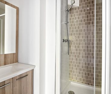 location Appartement T5 DE 93.9m² À MASSY - Photo 6