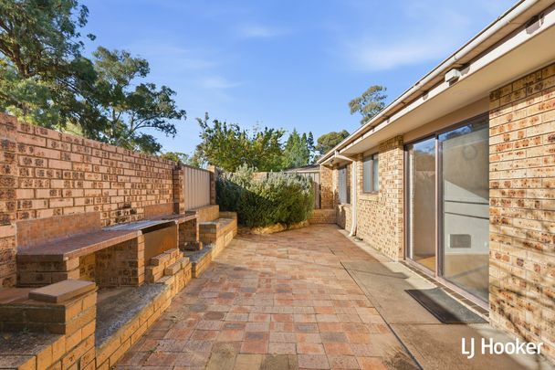 14 Dore Court, Evatt ACT, Belconnen - Photo 1