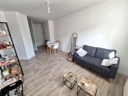 Appartement T2 à louer Bruz - 38 m² - Photo 2