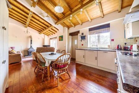 Hereford, Herefordshire, HR2 - Photo 5