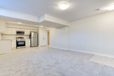 For Lease - 20 Elvira Way Unit# Lower, Thorold, Ontario - Photo 3