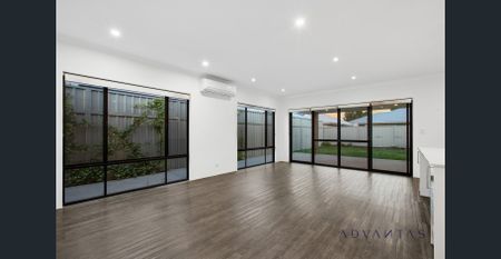 ✨ Modern Coastal Home in Golden Bay – Ready to Move In! ✨ - Photo 4