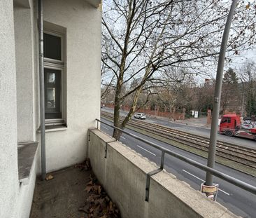 Großzügig geschnittene Wohnung in zentraler Lage, mit Balkon! ***Wa... - Foto 5