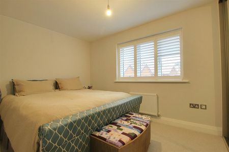 St. Francis Close, Tring - Photo 4