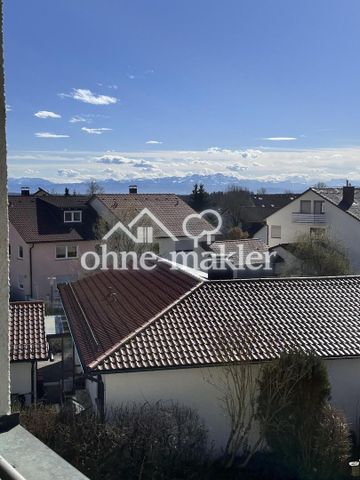 Schöne große 2 Zimmer Wohnung in Ravensburg (alte Weststadt) mit Alpenblick, Balkon, EBK, Stellplatz - Foto 4