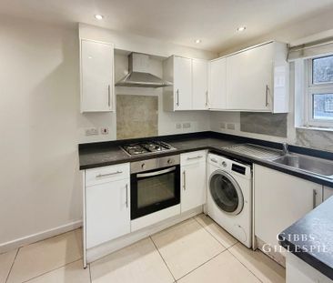 3 bedroom townhouse to rent - Photo 3