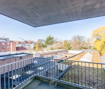 Centraal gelegen appartement met 2 terrassen en garagebox - Photo 6