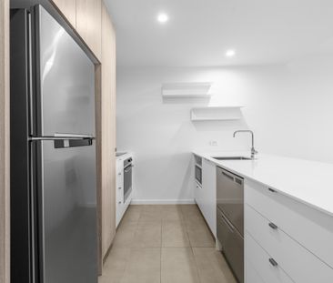 711/253 Northbourne Avenue, Lyneham ACT 2602 - Apartment For Rent |... - Photo 5