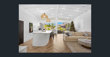 Remarkable Coastal Oasis - Photo 2