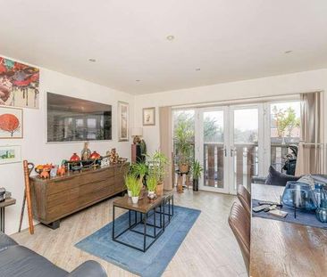 Oak Mount Lodge, London Road, Enfield, EN2 - Photo 2