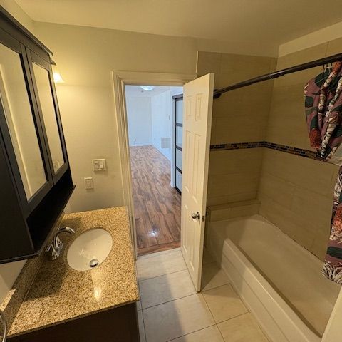 For Lease - 2851 Kingston Road Unit# C2, Toronto, Ontario - Photo 1