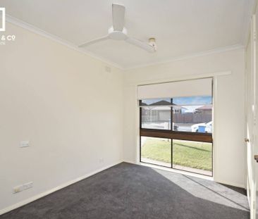 36 Sanderson St, Shepparton - Photo 3